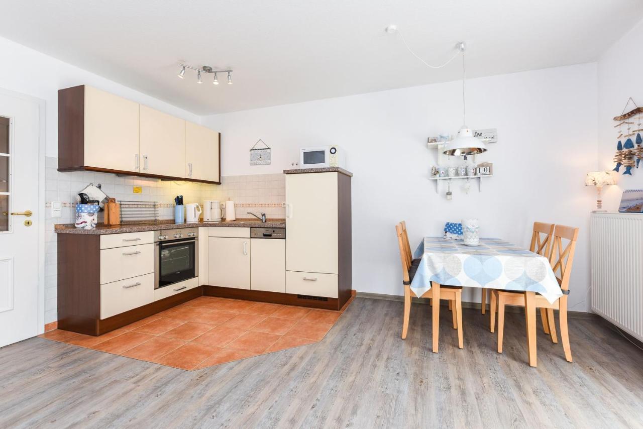 Ferienwohnung To Huus 벤세르시엘 외부 사진