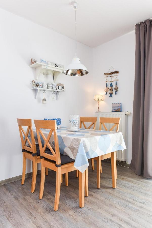 Ferienwohnung To Huus 벤세르시엘 외부 사진